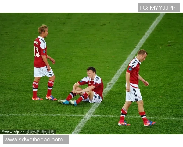 欧洲杯足球明星璀璨登场 各路豪强新星竞逐金球荣耀 欧洲杯足球明星璀璨登场 各路豪强新星竞逐金球荣耀